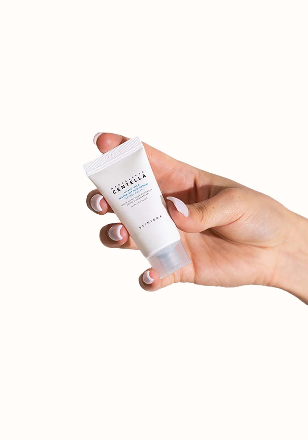 SKIN1004 - Madagascar Centella Hyalu-Cica Water-Fit Sun Serum- kremas nuo saulės