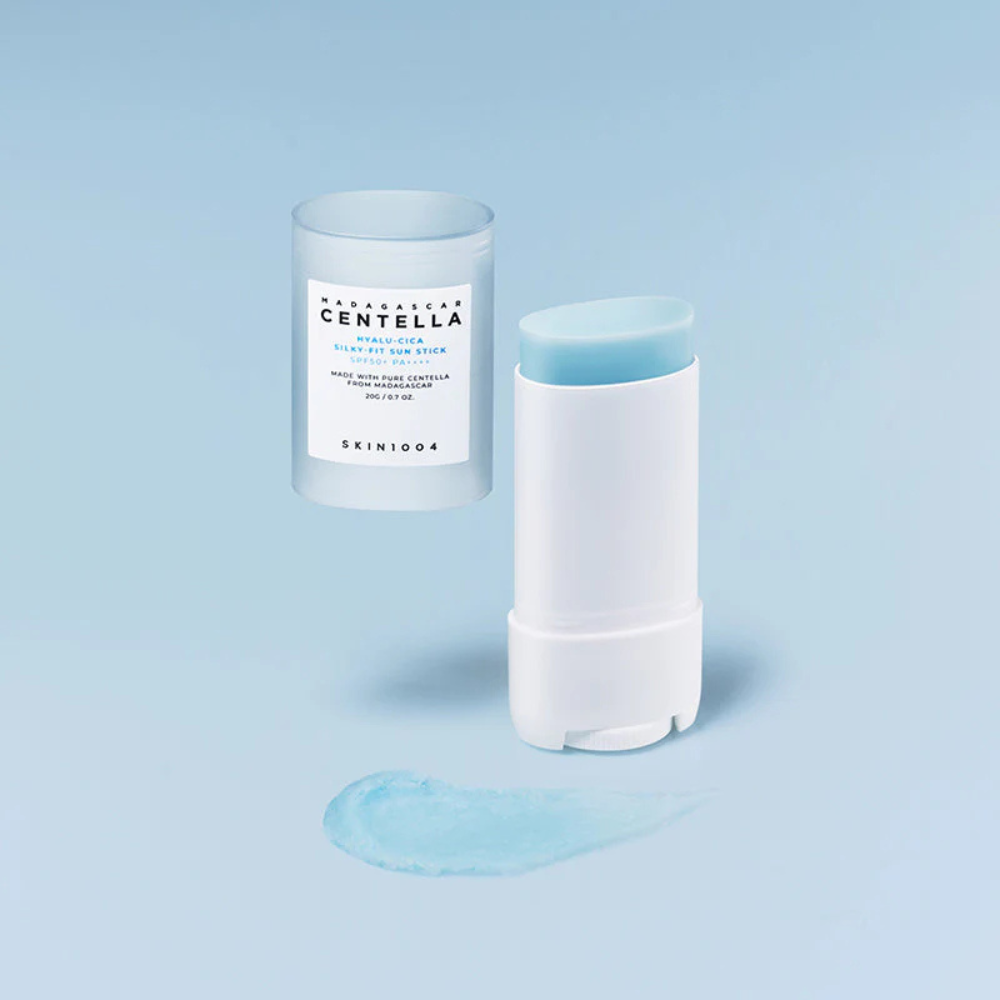 SKIN1004 - Madagascar Centella Hyalu-Cica Silky-Fit Sun Stick - apsauga nuo saulės