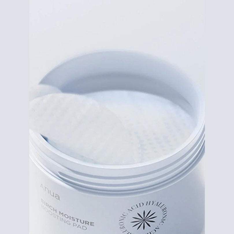bareskin.lt Anua Birch Moisture Boosting Pad odą drėkinantys tonerio padeliai, suformuluoti su 70 000 ppm japoniška baltojo beržo sula