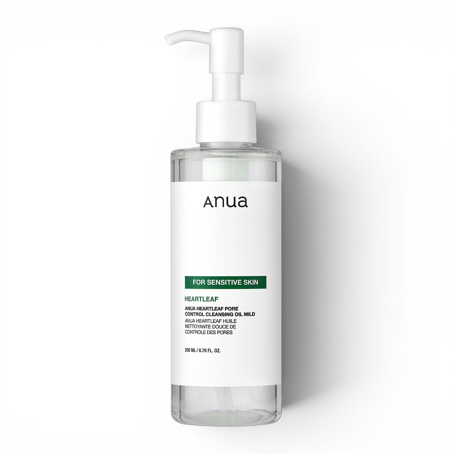 Anua Heartleaf Pore Control Cleansing Oil from bareskin.lt, a gentle makeup remover for sensitive skin in a pump bottle