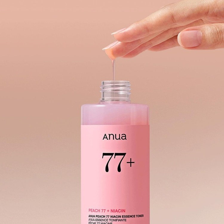 bareskin.lt ANUA Peach 77 Niacin Essence Toner drėkinantis esencinis tonikas su persikų vaisių ekstraktu. Jame yra drėkinančių ingredientų, tokių kaip pantenolis ir keramidai, kurie sustiprina odos apsauginį barjerą