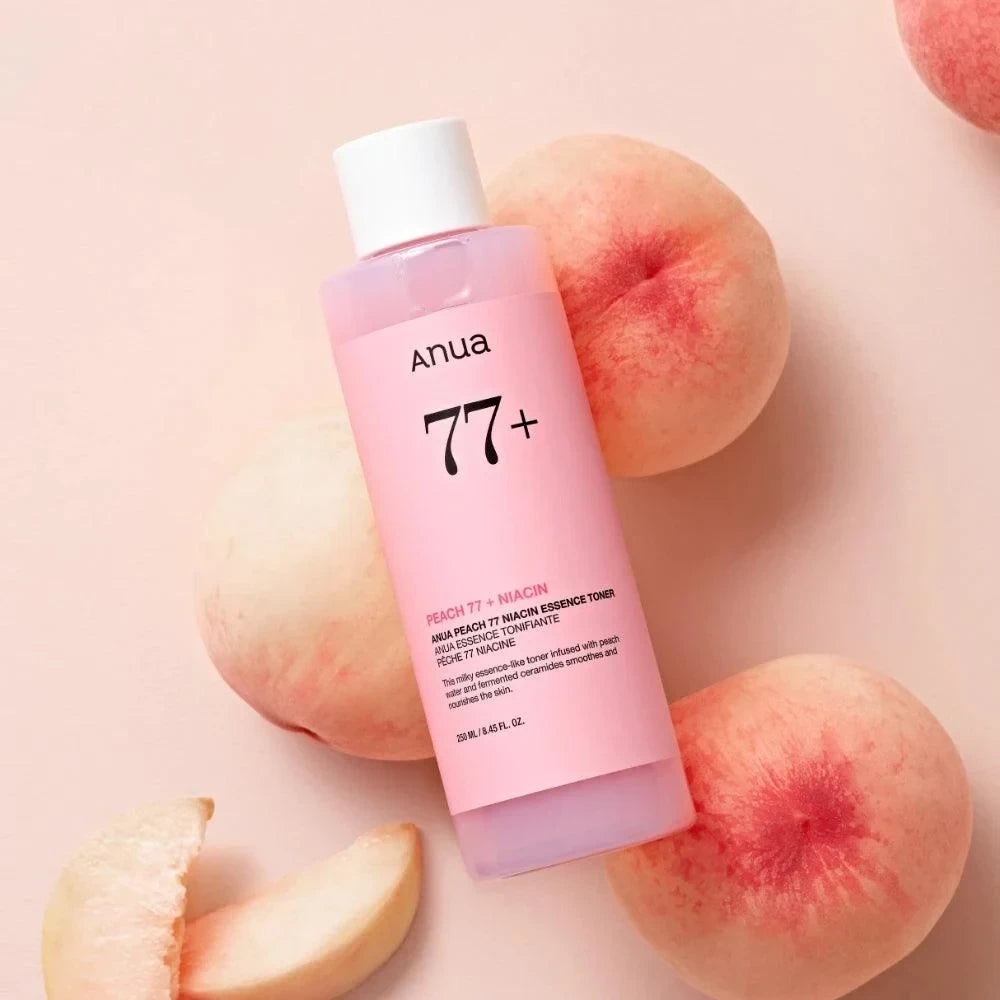 bareskin.lt ANUA Peach 77 Niacin Essence Toner drėkinantis esencinis tonikas su persikų vaisių ekstraktu. Jame yra drėkinančių ingredientų, tokių kaip pantenolis ir keramidai, kurie sustiprina odos apsauginį barjerą