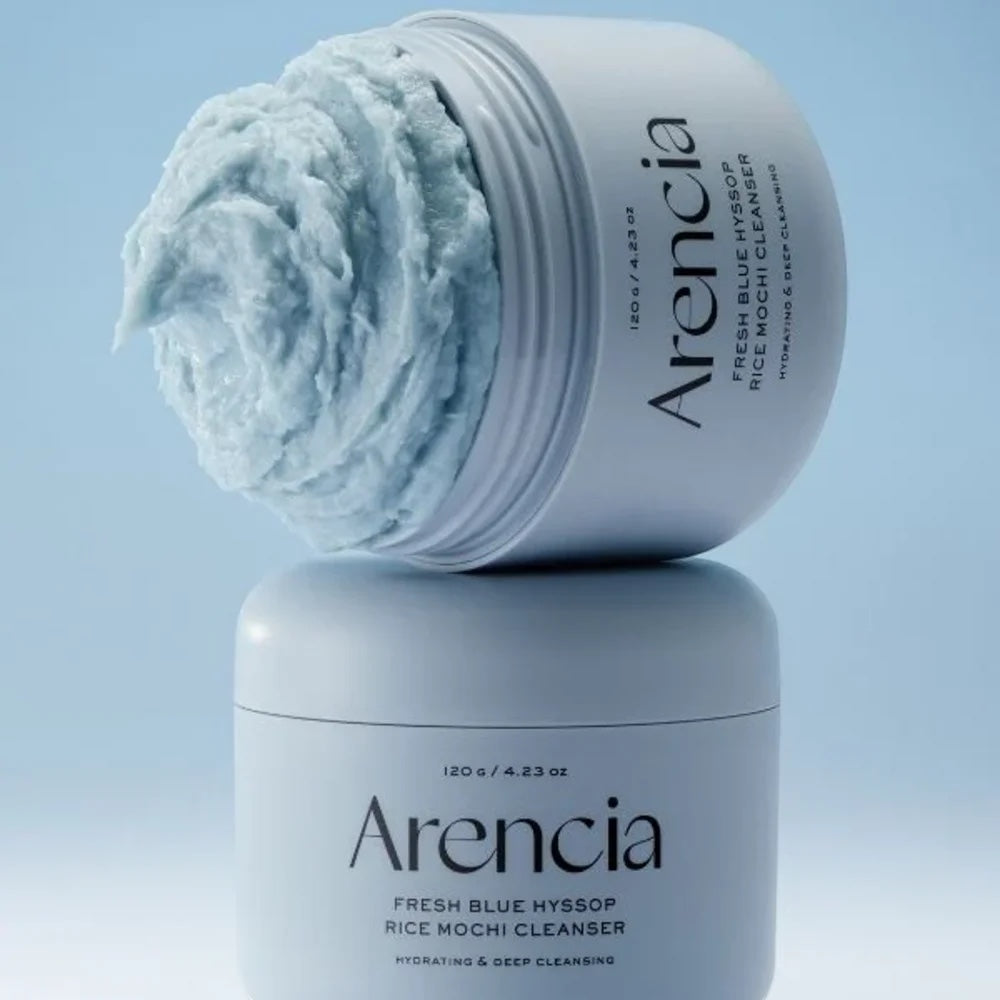 bareskin.lt Arencia Fresh Blue Hyssop Rice Mochi Cleanser prausiklis su ryžių pudra ir izopo ekstraktu padeda kruopščiai nuvalyti nešvarumus ir suteikia odai gaivos pojūtį