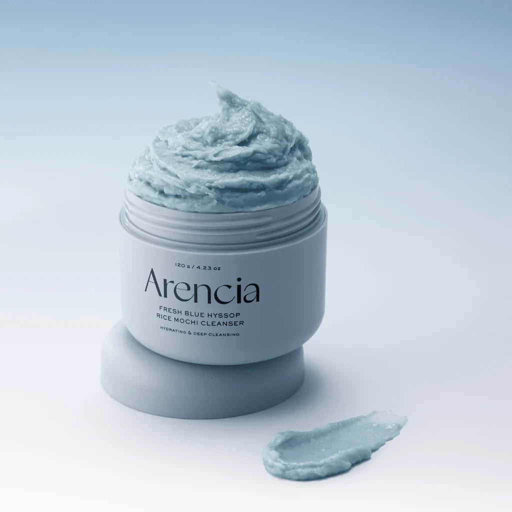 bareskin.lt Arencia Fresh Blue Hyssop Rice Mochi Cleanser prausiklis su ryžių pudra ir izopo ekstraktu padeda kruopščiai nuvalyti nešvarumus ir suteikia odai gaivos pojūtį