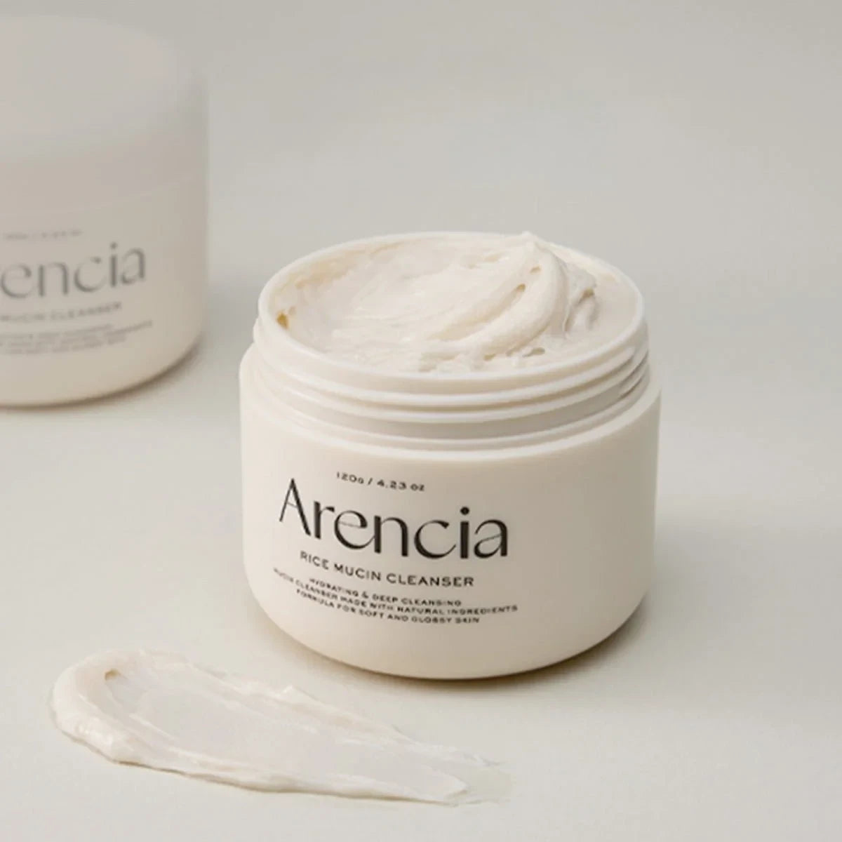 bareskin.lt Arencia Rice Mucin Cleanser daugiafunkcis 3 in 1 prausiklis, tinkantis kasdieniam naudojimui. Jis vienu metu veikia kaip prausiklis, švelnus šveitiklis ir makiažo valiklis