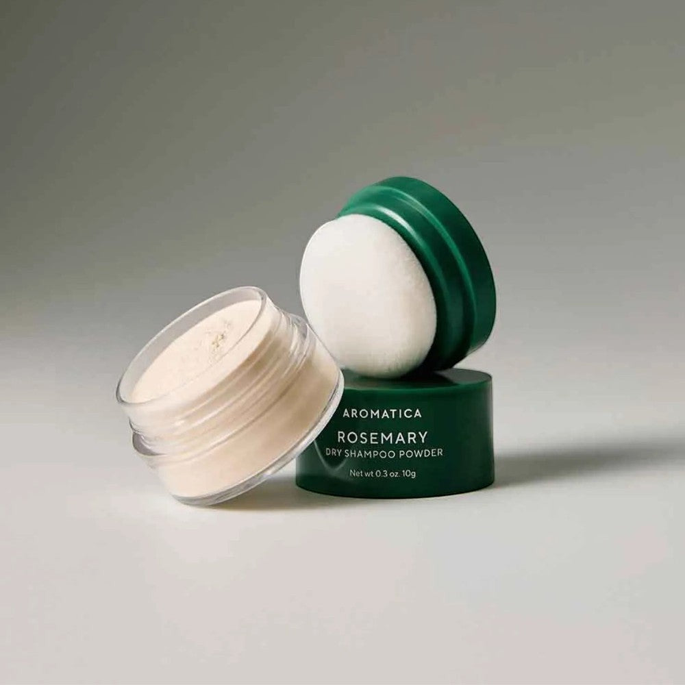 bareskin.lt AROMATICA Rosemary Dry Shampoo Powder sausas šampūnas atgaivina plaukus tarp įprastų plovimų