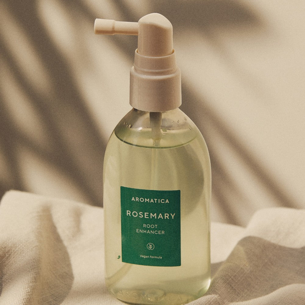 bareskin.lt AROMATICA Rosemary Root Enhancer purškiamas galvos odos priežiūros tonikas, sukurtas plaukų šaknų stiprinimui ir sveikesnei galvos odai
