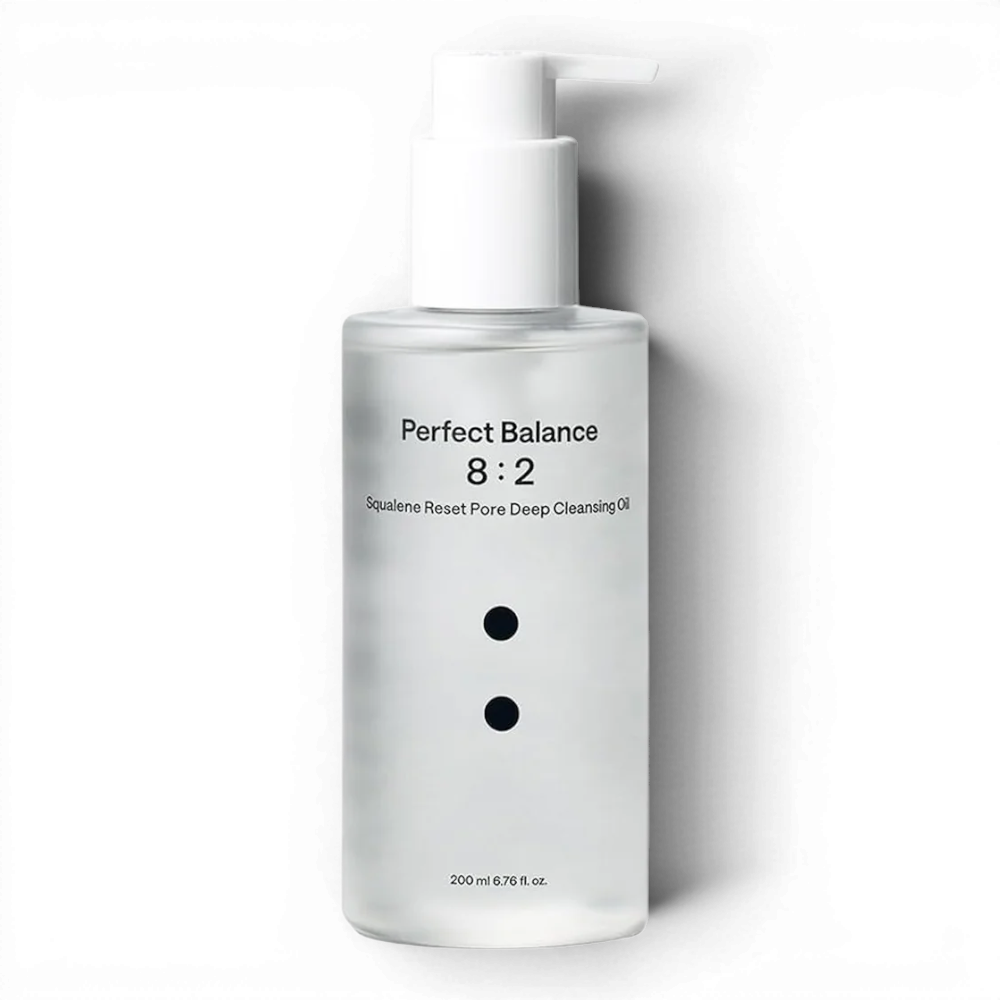 bareskin.lt B. Lab Squalene Reset Pore Deep Cleansing Oil in a clear 200ml pump bottle for makeup and impurity removal.