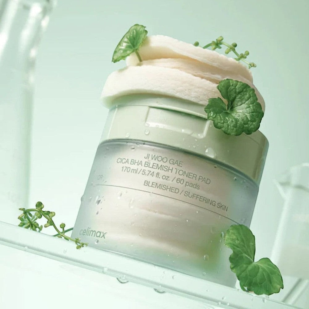 bareskin.lt Celimax Ji Woo Gae Cica BHA Blemish Toner Pads toniko padeliai su niacinamidu, pantenoliu ir hialurono rūgštimi