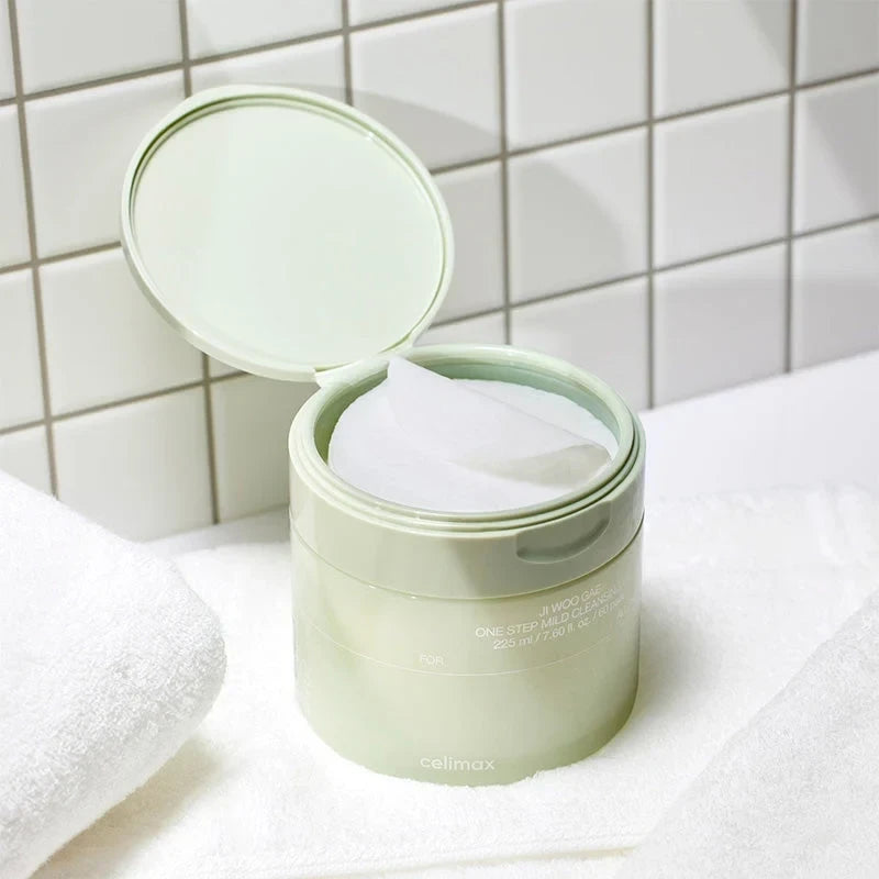 bareskin.lt Celimax Ji.Woo.Gae One Step Mild Cleansing Pad valomieji padeliai su drėkinančių ir raminančių ingredientų kompleksu