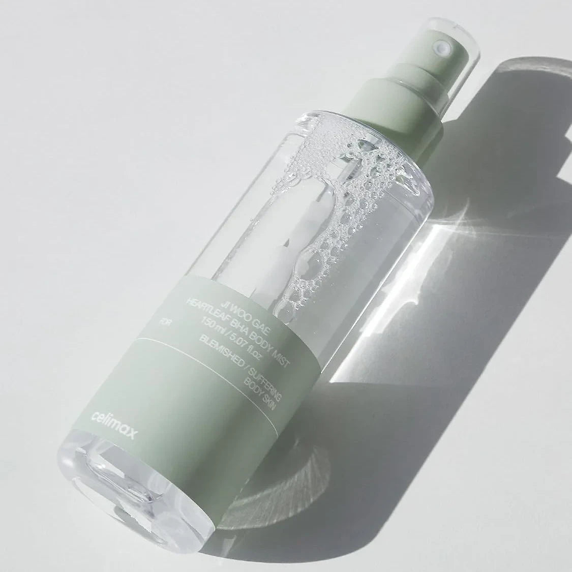bareskin.lt Celimax Ji Woo Gae Heartleaf BHA body mist eksfolijuojanti kūno dulksna su BHA, PHA ir LHA rūgštimis
