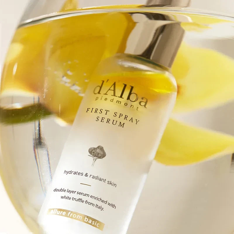 bareskin.lt D'Alba White Truffle Aromatic Spray Serum purškiamas serumas suteikia odai drėgmės ir išskirtinio švytėjimo (baltieji triufeliai)