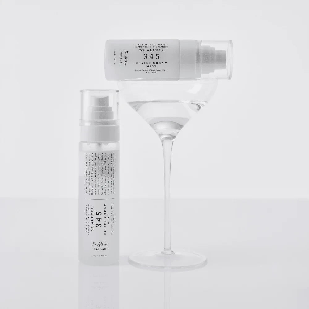 bareskin.lt Dr. Althea 345 Relief Cream Mist veido dulksna padeda palaikyti odos minkštumą ir tolygų drėgmės pojūtį
