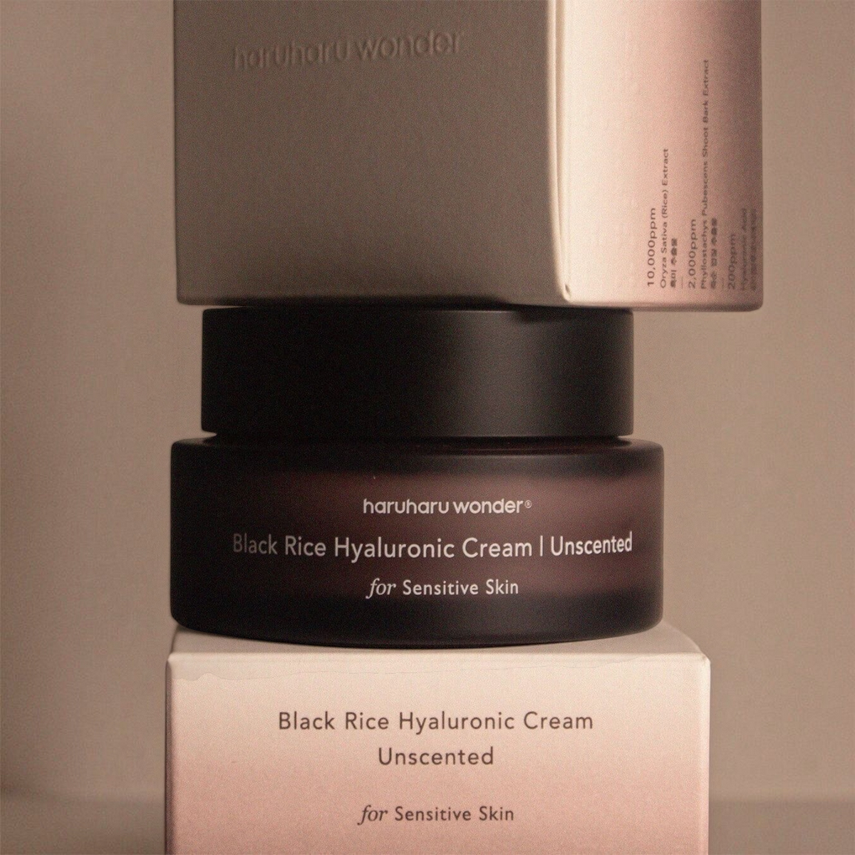bareskin.lt Haruharu Wonder unscented black rice hyaluronic cream maitinamasis, bekvapis juodųjų ryžių ekstrakto ir hialurono rūgšties kremas