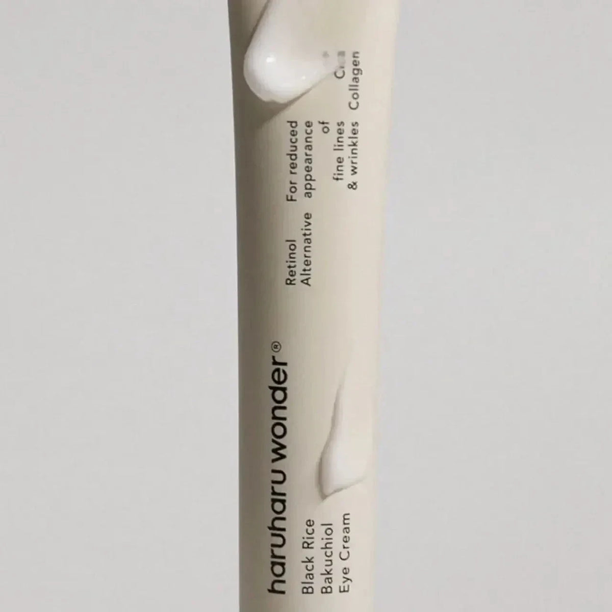 bareskin.lt Haruharu Wonder Black Rice Bakuchiol Eye Cream paakių kremas, kuris išsiskiria fermentuotais juodaisiais ryžiais, bambuko ekstraktu ir augalinės kilmės bakučioliu