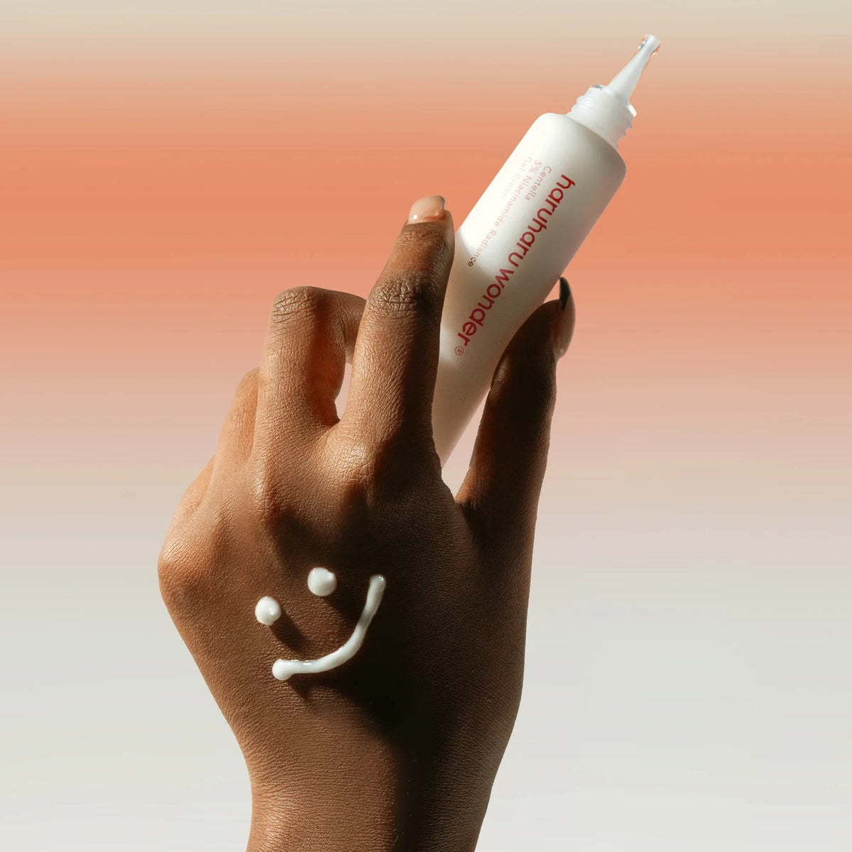 bareskin.lt Haruharu Wonder Centella 5% Niacinamide Radiance Gel Cream drėkinamasis kremas su niacinamidu ir azijine centele