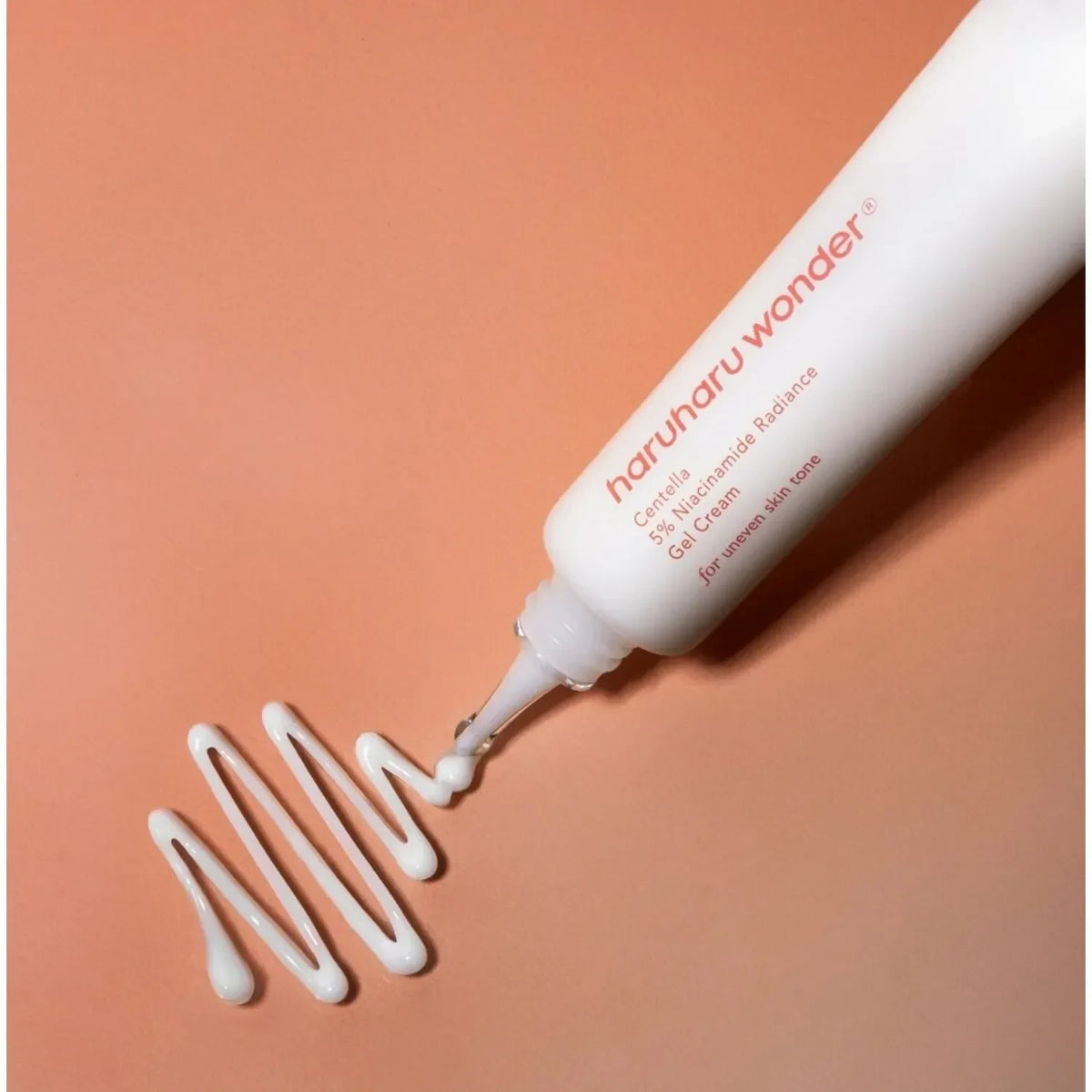 bareskin.lt Haruharu Wonder Centella 5% Niacinamide Radiance Gel Cream drėkinamasis kremas su niacinamidu ir azijine centele