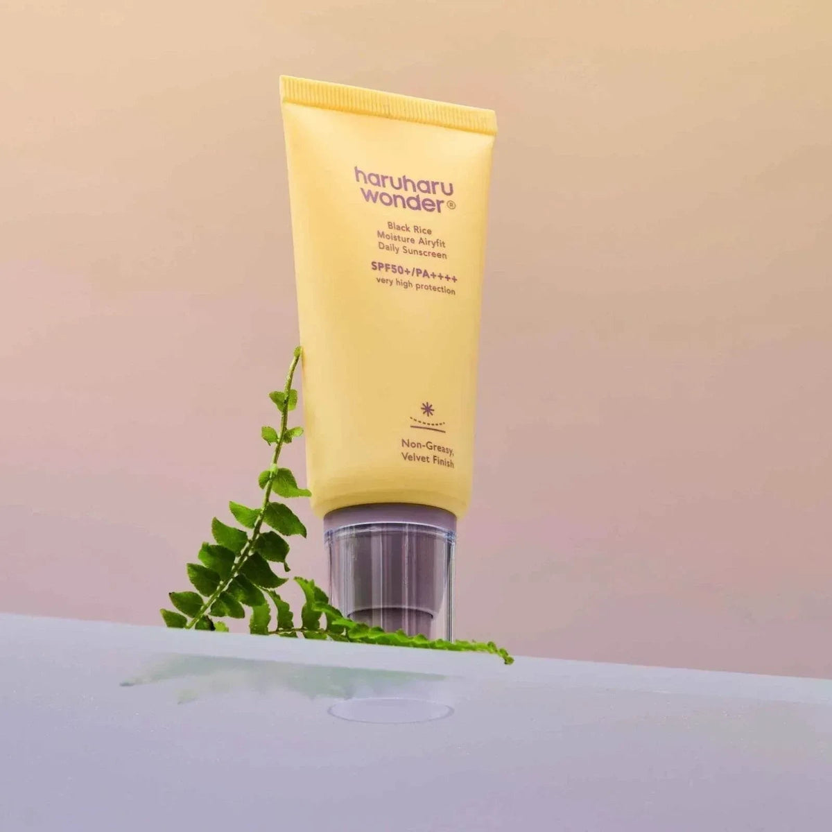 bareskin.lt Haruharu Wonder Black Rice Moisture Airyfit Daily Sunscreen apsauginis kremas nuo saulės