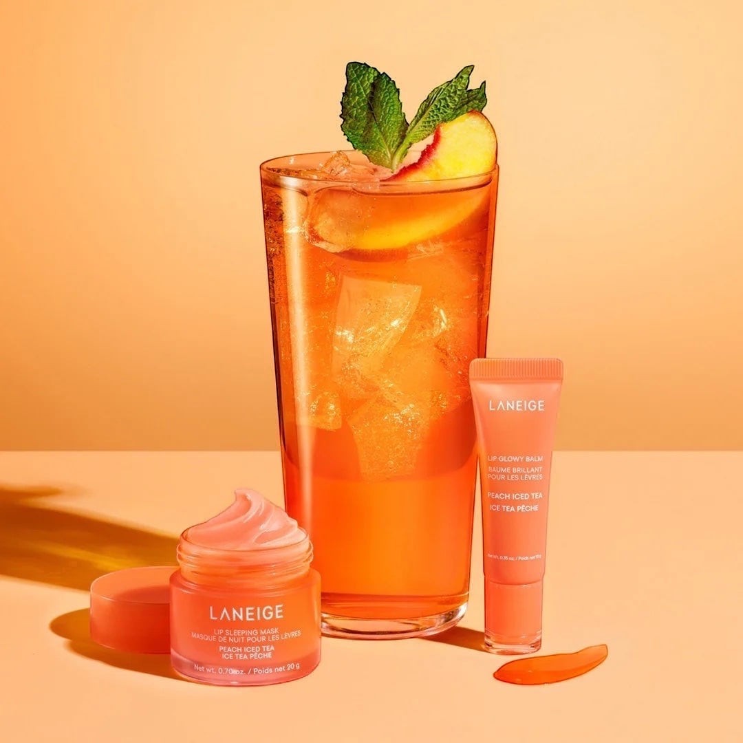bareskin.lt LANEIGE Lip Sleeping Mask and Lip Glowy Balm in Peach Iced Tea scent with a refreshing iced tea drink.