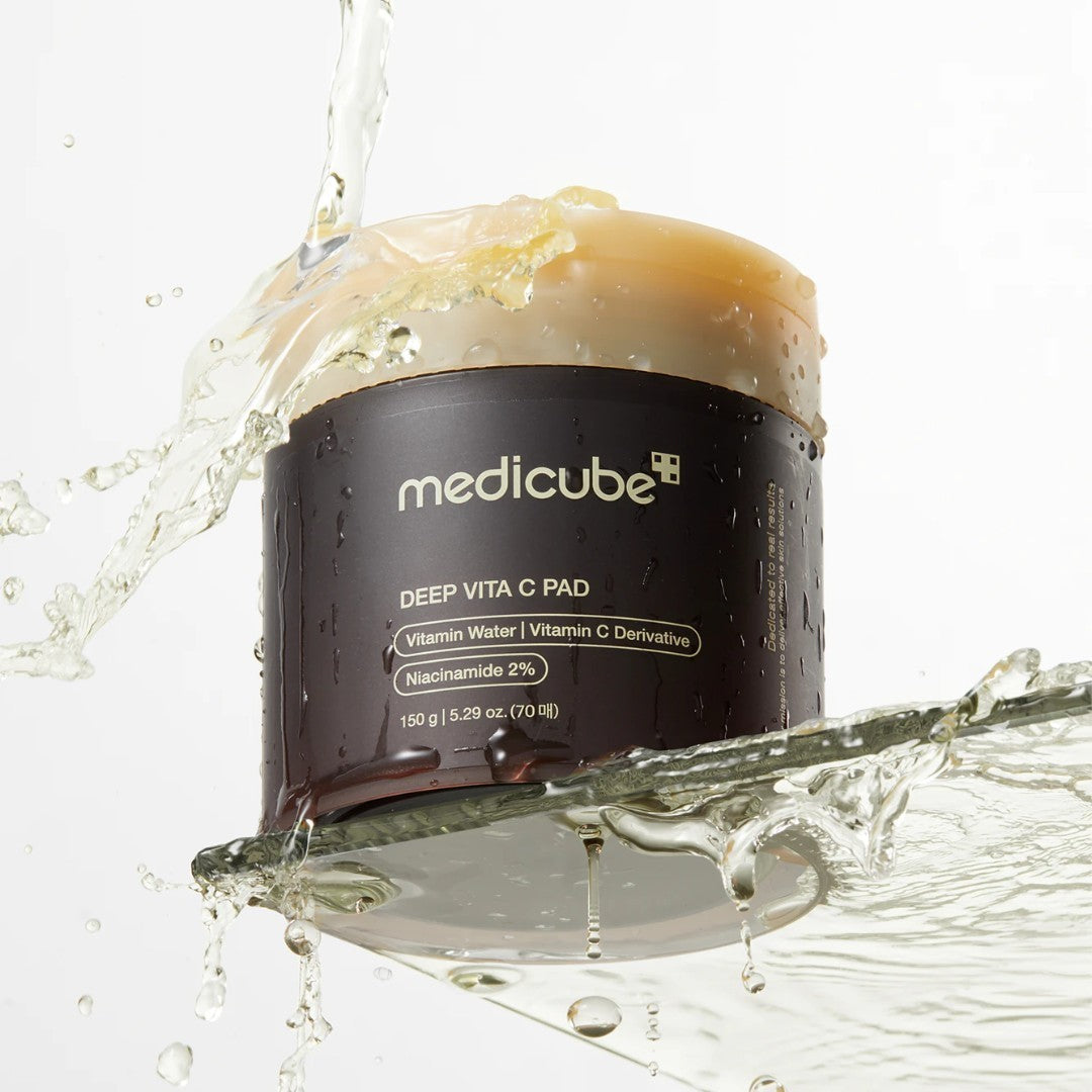 bareskin.lt Medicube Deep Vita C Pad brightening toner pads toniko padeliai su šaltalankių ekstraktu, padedančiu šviesinti odą bei mažinti tamsias dėmes ir netolygų odos atspalvį