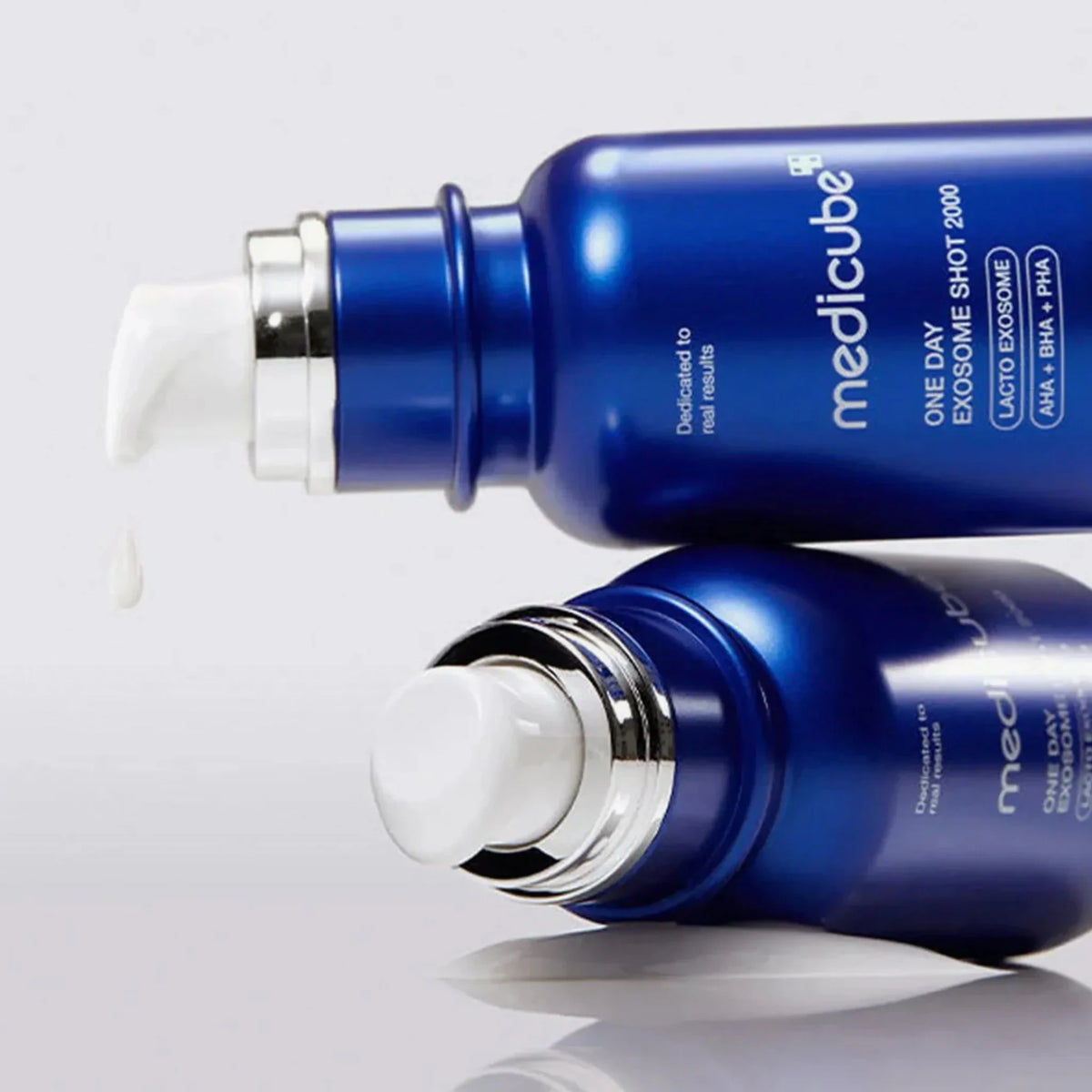 bareskin.lt Medicube One Day Exosome Shot 2000 pore ampoule serumas su pažangia egzosomų technologija skirtas odos regeneracijai, porų mažinimui ir bendram odos būklės gerinimui