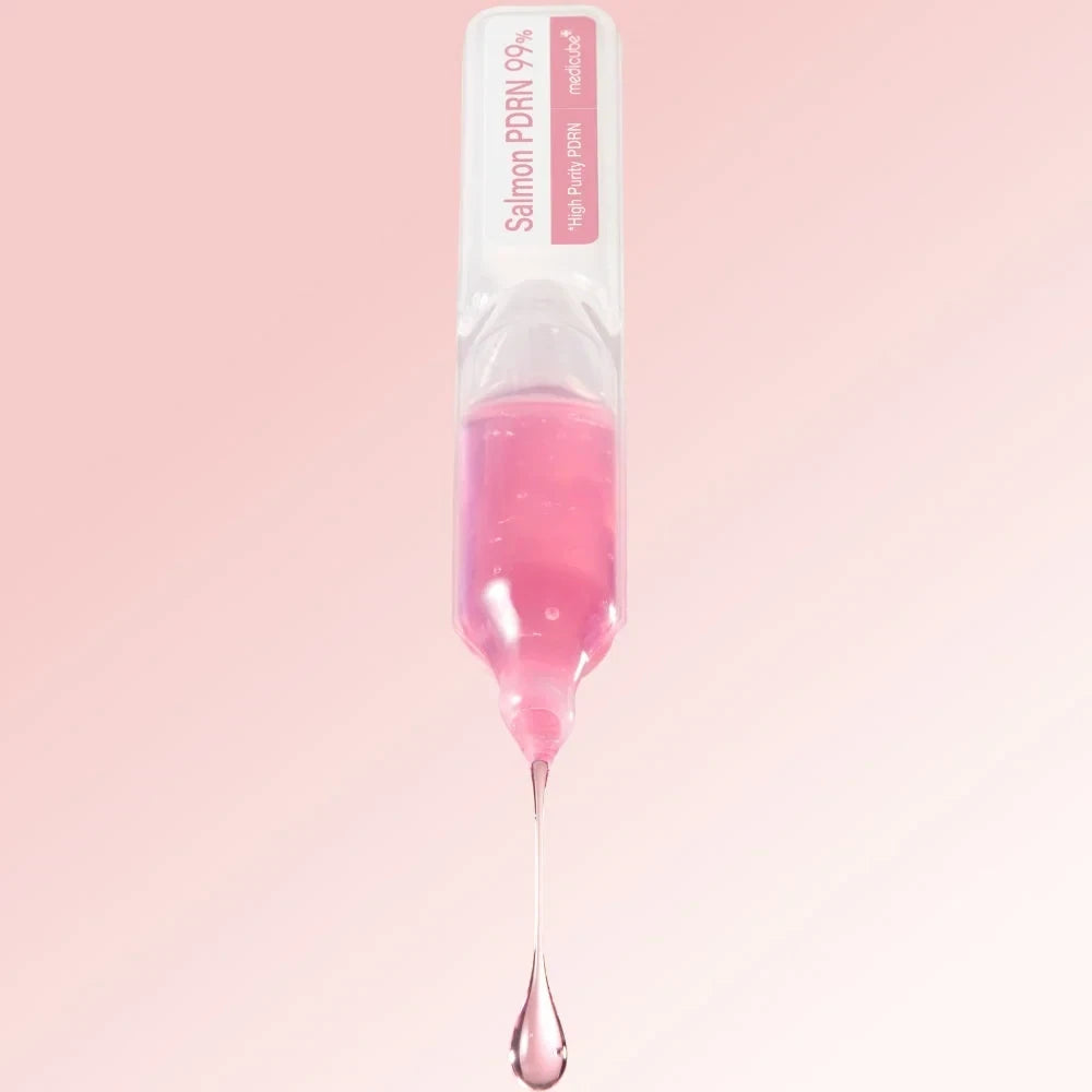 bareskin.lt Medicube PDRN Pink One Day Serum lengvos, drėkinančios tekstūros serumas kapsulėse, skirtas odos komforto palaikymui ir gaivesnei, lygesnei odos išvaizdai