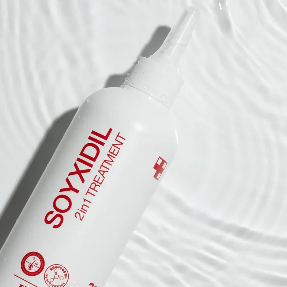 bareskin.lt Medicube Soyxidil 2in1 Treatment  galvos odos ir plaukų priežiūros priemonė, sukurta naudojant sojų ir ryžių ekstraktus, padedančius palaikyti gerą galvos odos būklę ir pagerinti plaukų išvaizdą