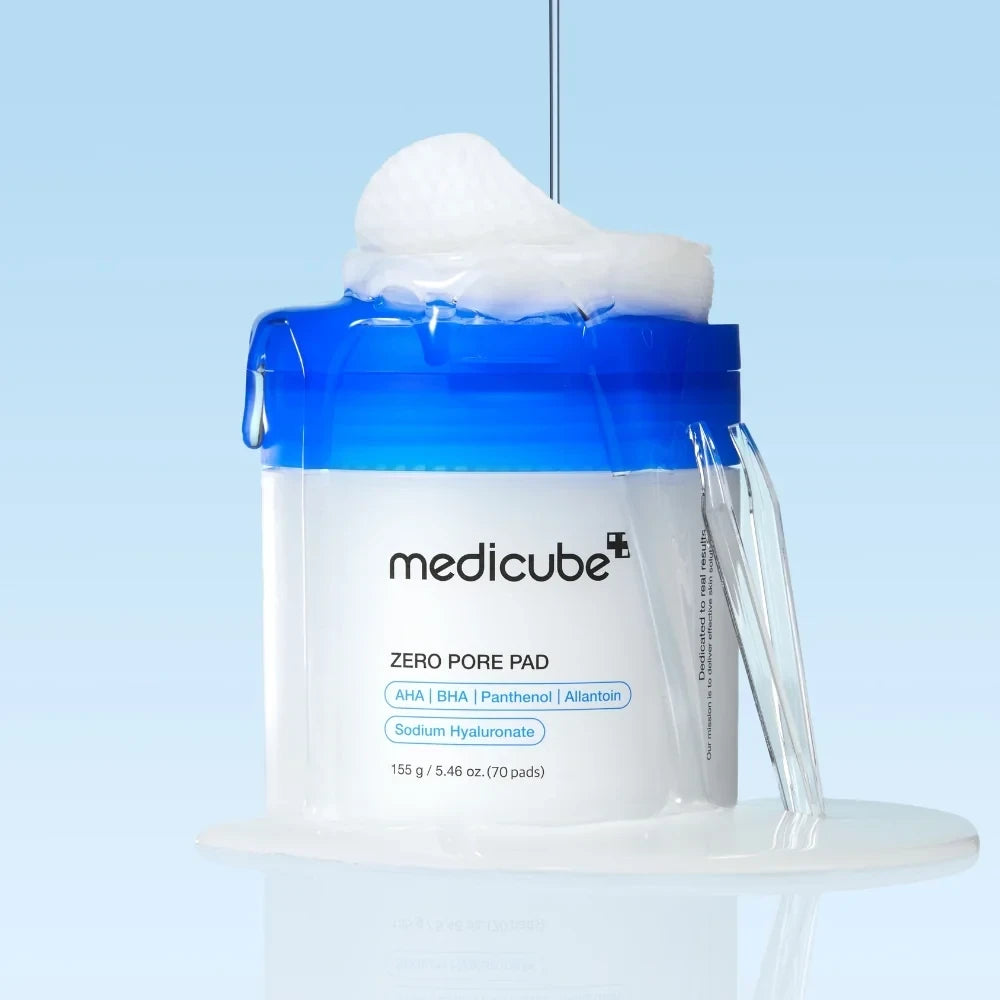 bareskin.lt Medicube Zero Pore Pad 2.0 toner pads toniko padeliai su AHA vaisių kompleksu, sudarytu iš natūralių ekstraktų, švelniai šveičia, valo ir siaurina poras bei reguliuoja sebumo gamybą