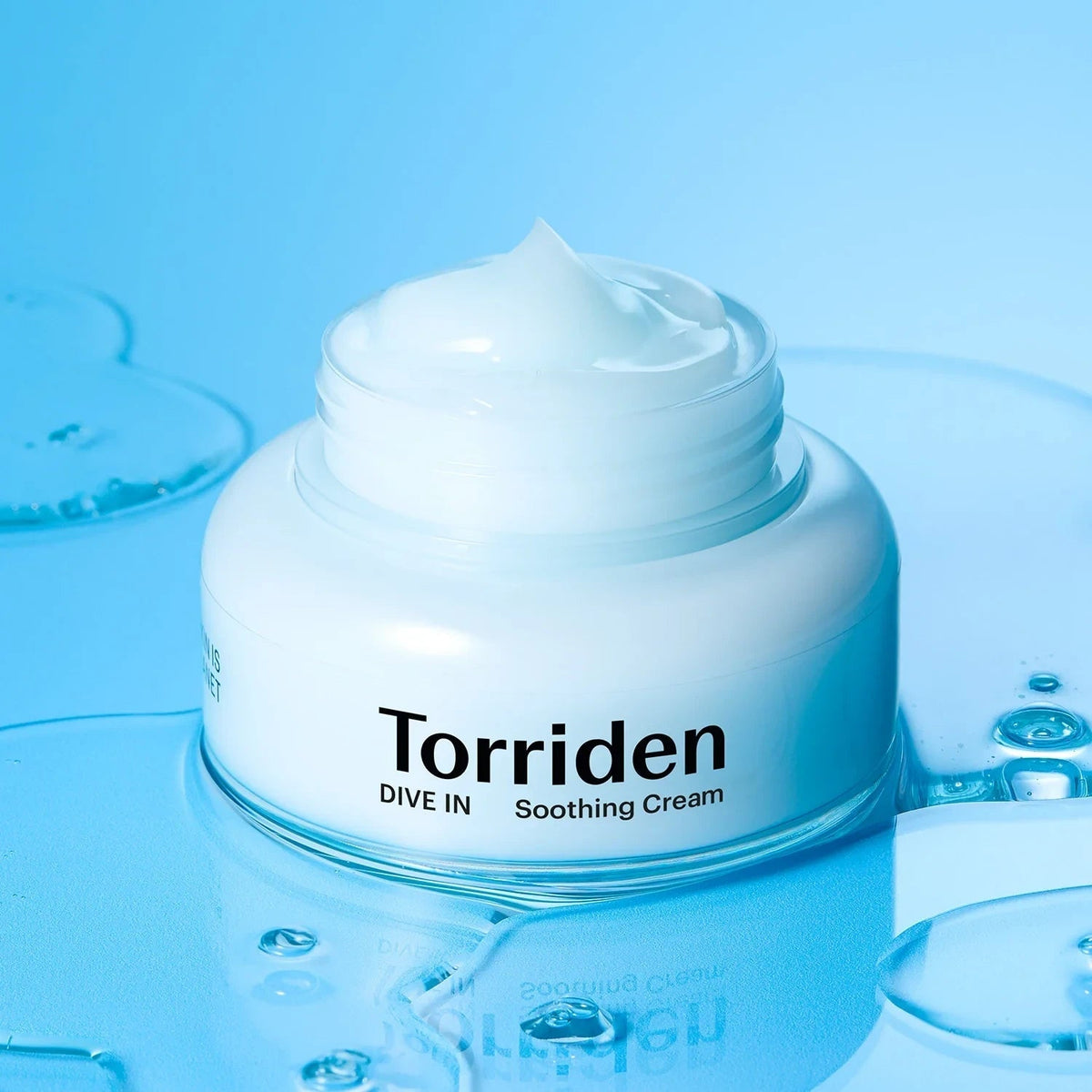 bareskin.lt Torriden DIVE-IN Low-Molecular Hyaluronic Acid Soothing Cream drėkinamasis kremas su penkių tipų mažos molekulinės masės hialurono kompleksu sukurtas palaikyti ilgalaikį odos drėgmės balansą ir raminti jautrumą