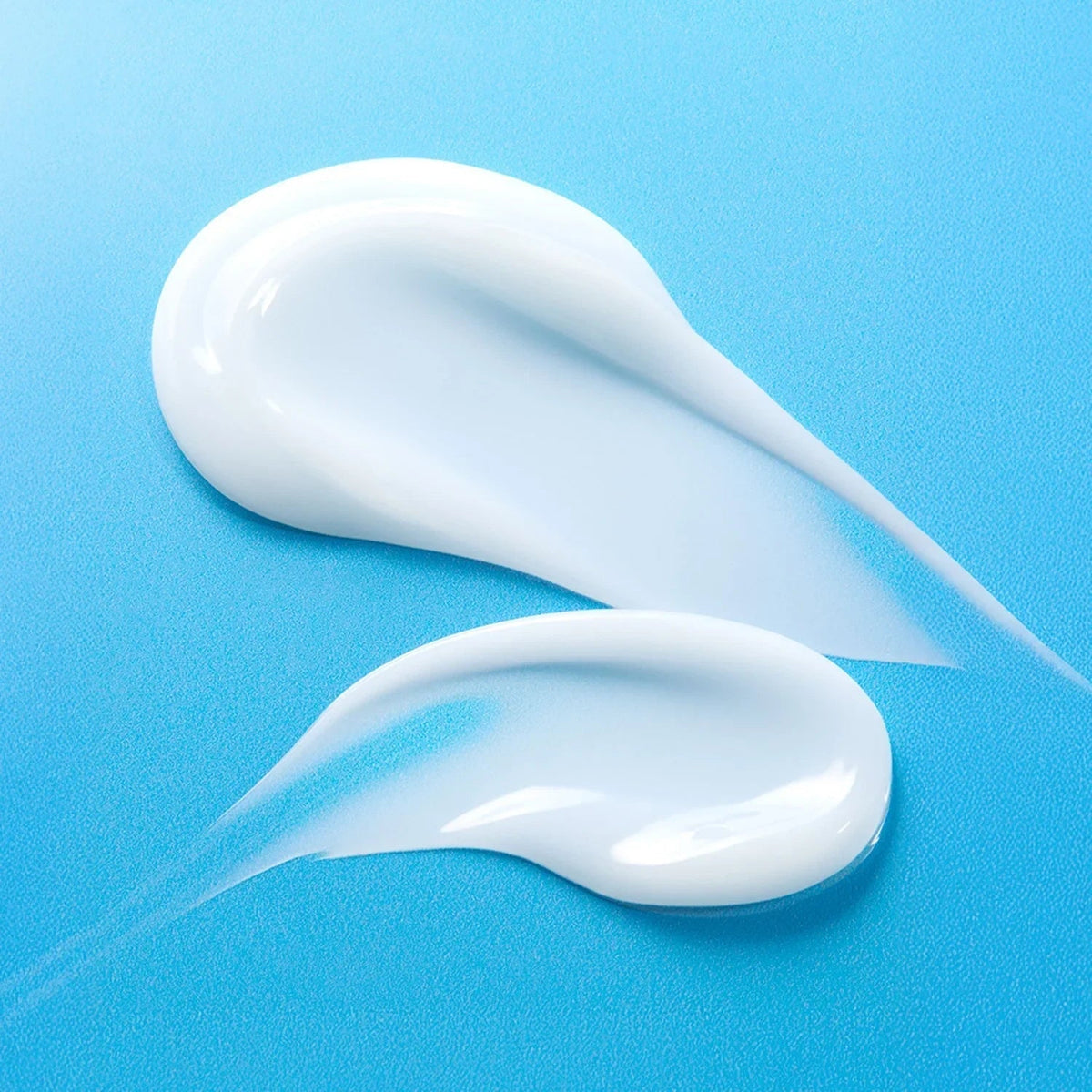 bareskin.lt Torriden DIVE-IN Low-Molecular Hyaluronic Acid Soothing Cream drėkinamasis kremas su penkių tipų mažos molekulinės masės hialurono kompleksu sukurtas palaikyti ilgalaikį odos drėgmės balansą ir raminti jautrumą
