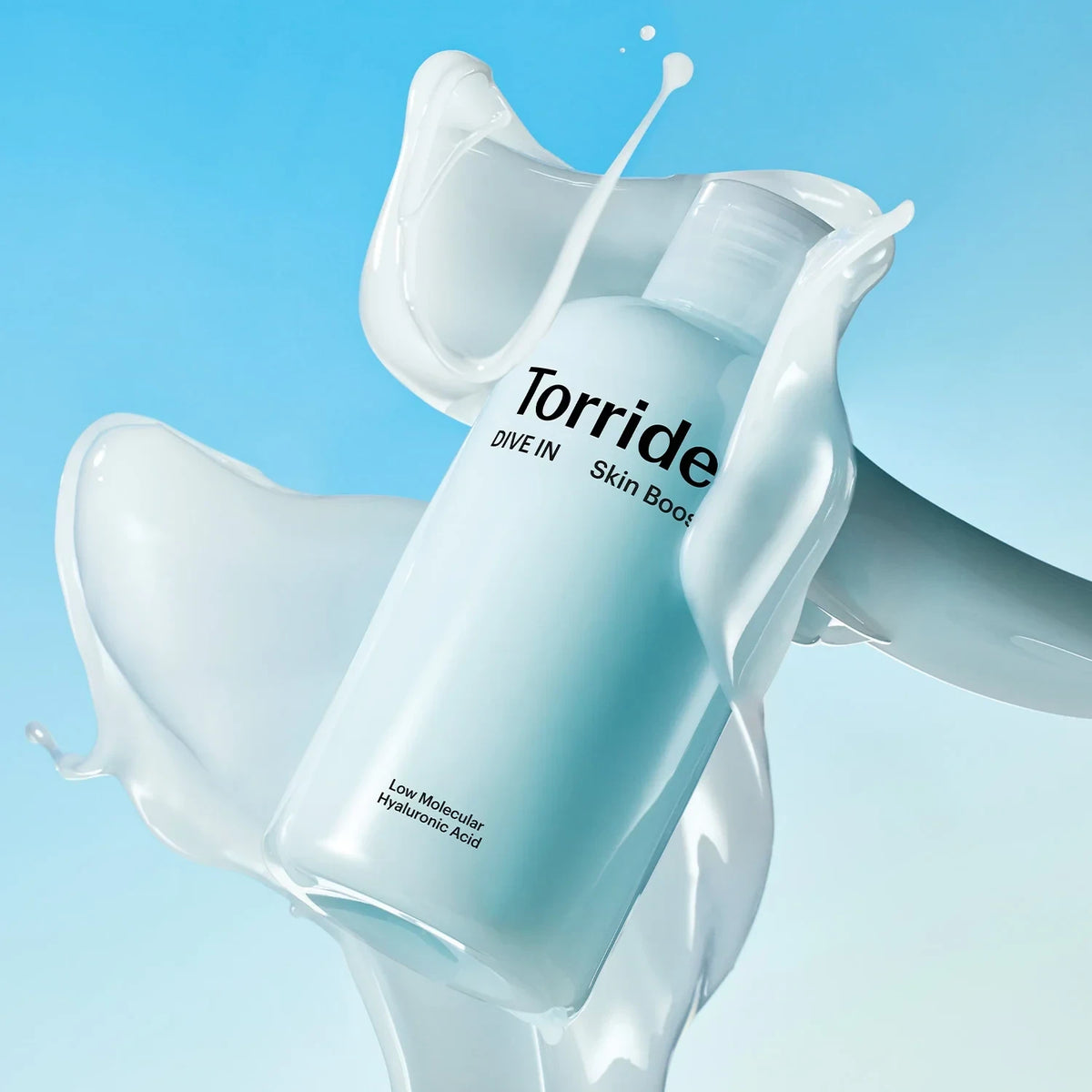 bareskin.lt Torriden DIVE-IN Low Molecule Hyaluronic Acid Skin Booster odos esencija/booster’is praturtintas penkių tipų hialurono rūgštimi, skirtas atsatyti odos pH lygį po prausimo, taip pat suminkština sausą, šerpetojančią ir šiurkščią odą