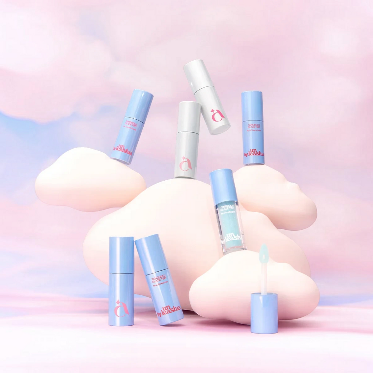 bareskin.lt UNLEASHIA Cloud Kiss Velvet Tint aksominės tekstūros lūpų dažai