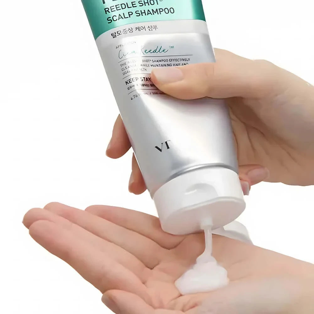 bareskin.lt VT Cosmetics PDRN Reedle Shot Scalp Shampoo kreminės tekstūros šampūnas su PDRN ir CICA REEDLE® technologija, skirtas kasdienei galvos odos priežiūrai, švaros pojūčiui ir subalansuotos galvos odos būklės palaikymui
