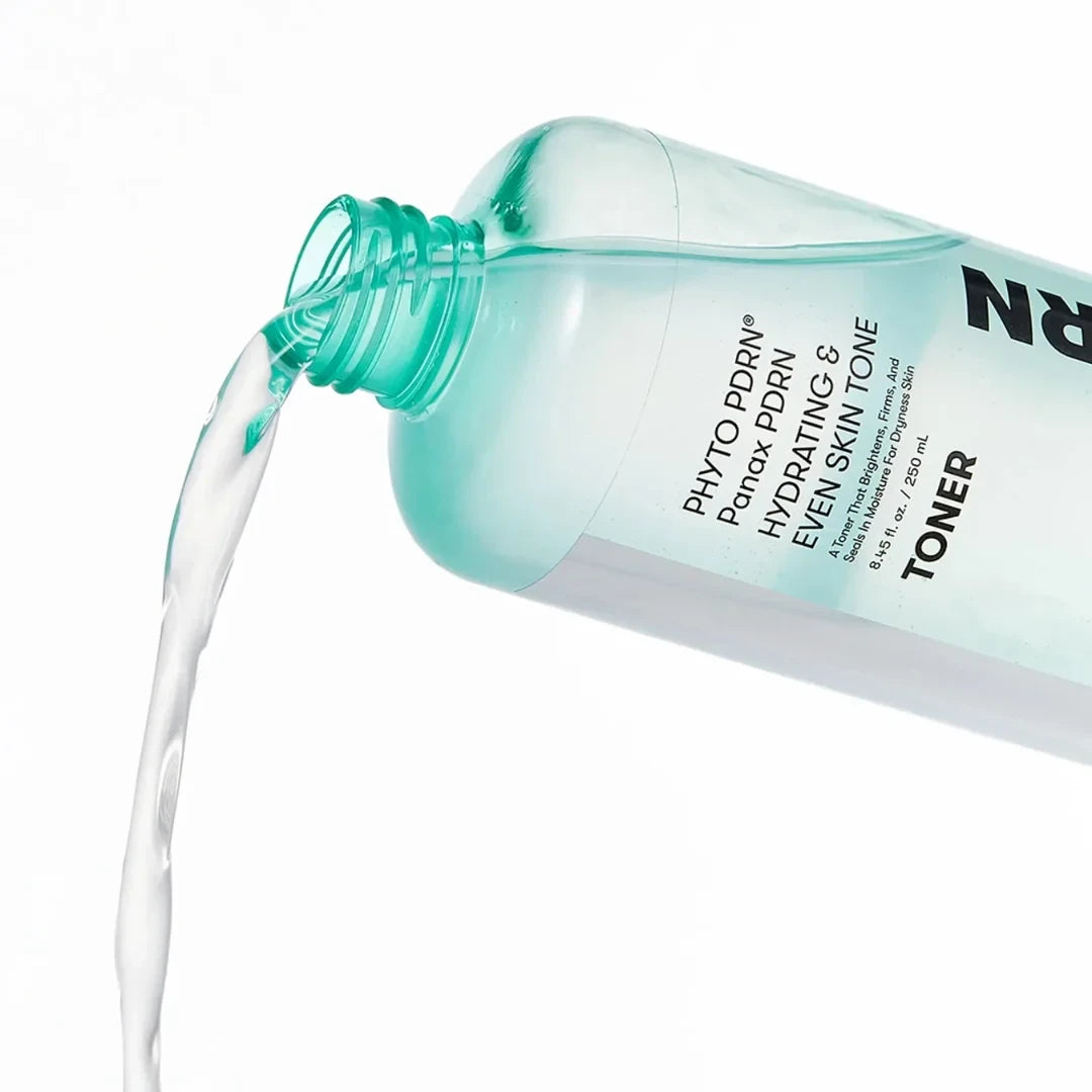 bareskin.lt VT Cosmetics PDRN hydrating facial toner tonikas papildytas VT augalinės kilmės PDRN iš ženšenio, kuris padeda puoselėti elastingesnę, gyvybingesnę ir sveikai švytinčią odos išvaizdą