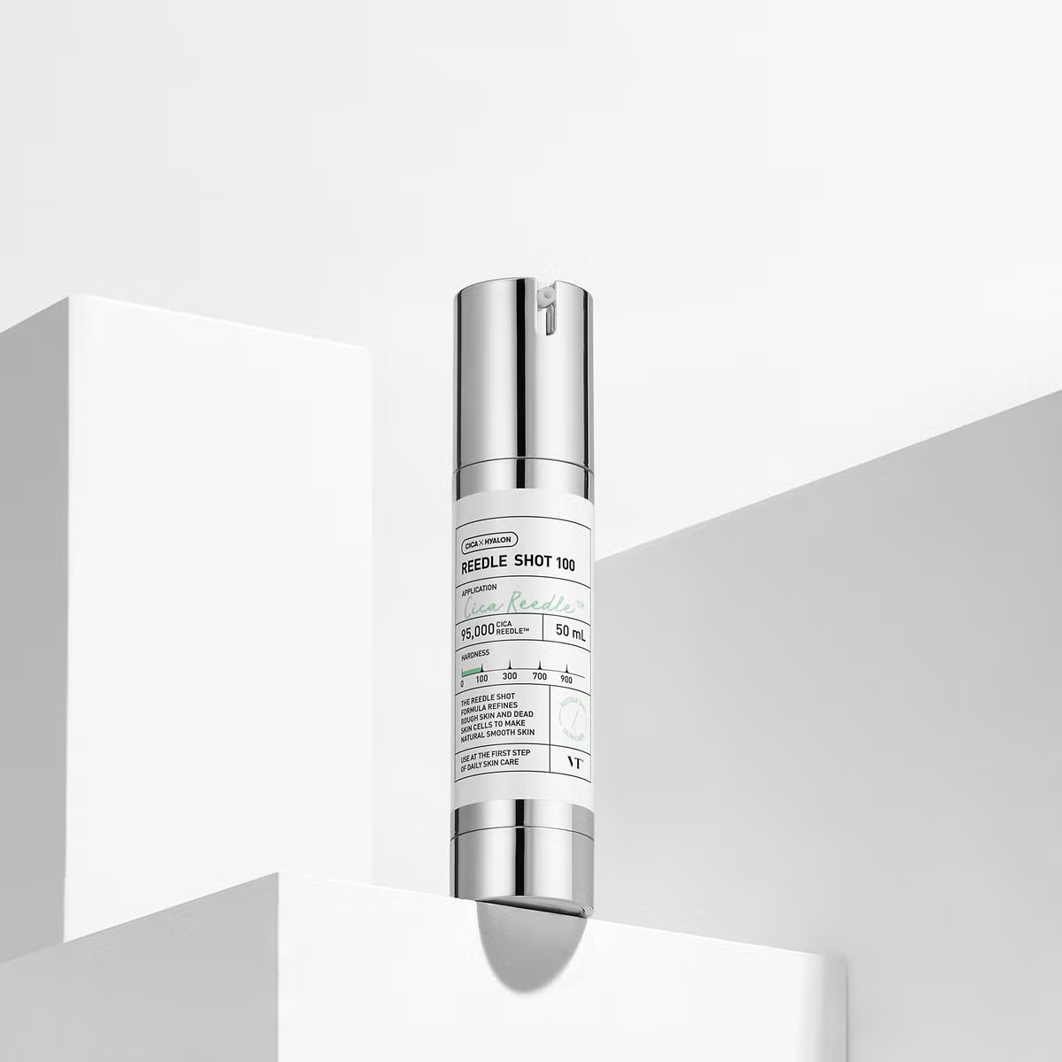bareskin.lt VT Cosmetics Reedle Shot 100 ampoule pažangios formulės ampulė su patentuotomis Cica Reedle™ mikrodalinėmis dalelėmis