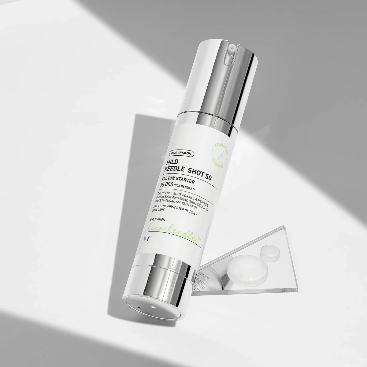 bareskin.lt VT Mild Reedle Shot 50 ampoule ampulė su patentuotomis Cica Reedle™ mikrodalelėmis – mikro dydžio mineralinės kilmės silicio dalelėmis