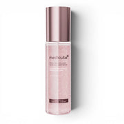 Medicube PDRN Pink Glutathione Serum Mist for glowing skin, sold at bareskin.lt, in a pink jelly spray bottle.